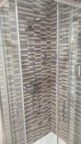 Kúpeľňa v ubytovaní Apartamento Estudio en Chinasol Primera Línea Playa San Cristóbal