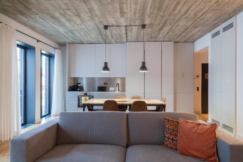 FLH Intendente Cozy Industrial Flat