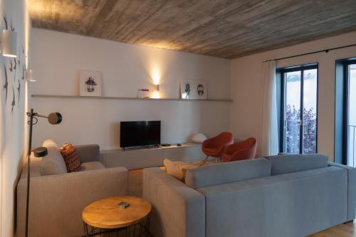 FLH Intendente Cozy Industrial Flat