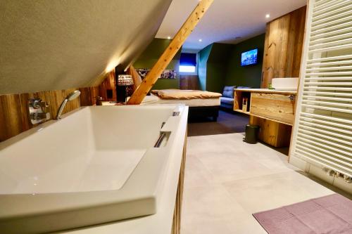 Gallery image of Chalet 24 in Butgenbach