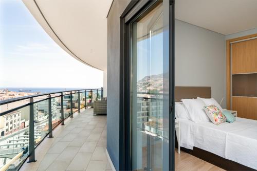 Luxurious Apartment Funchal - Casa Valentina - Rent2U, Lda photo 2
