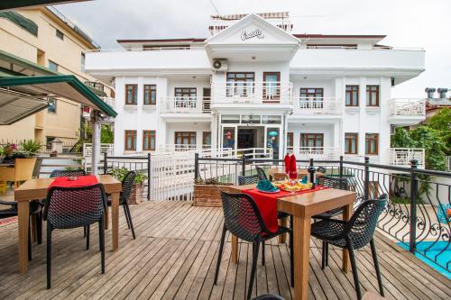 Imagen de la galería de Castello Hotel & Aparts, en Kemer