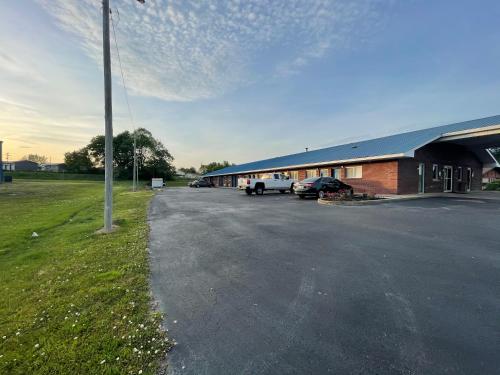 Embassy Inn - Hohenwald – Photos 3