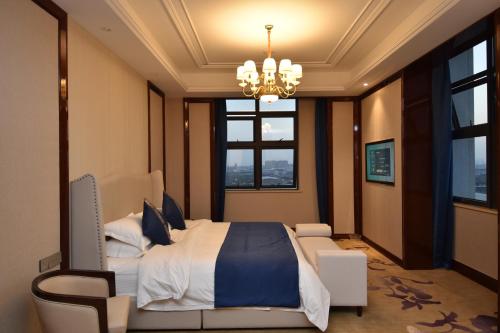 Gallery image of Taizhou Haiyan Jinling International Hotel in Taizhou