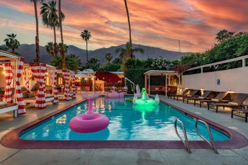 Gallery image of Float Palm Springs - Adults Only in Palm Springs