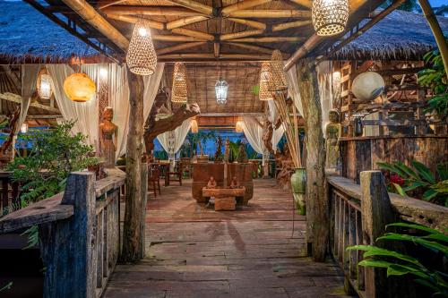 Imagen de la galería de Keramas Sacred River Retreat Resort and Villa, en Keramas