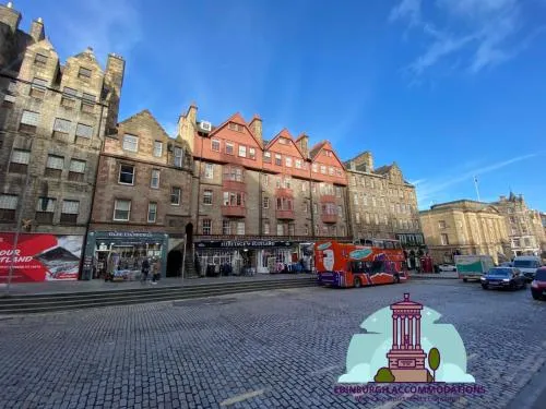 Royal Mile Romance by Edinburgh Heritage Collection photo 8