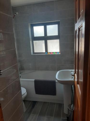 Kylpyhuone majoituspaikassa Anchor, Dunfanaghy