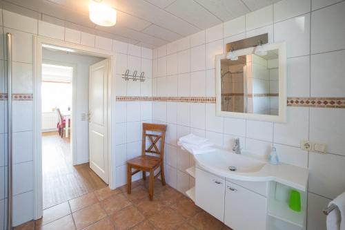 Koupelna v ubytování Haus Bräätlun Ferienwohnung Bräätlun 4