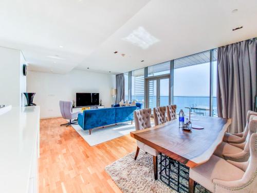 Luxurious 3-Bedroom Apartment in Bluewaters Island with FULL SEA VIEW, Dubai, Emiratele Arabe Unite