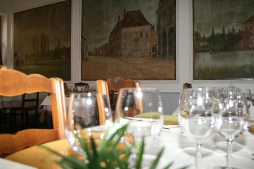 Ποτά στο Logis Hostellerie Bressane