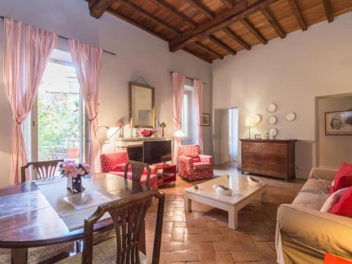 Trevi nel Lazio Apartment Sleeps 6 Air Con WiFi, Roma, Italia