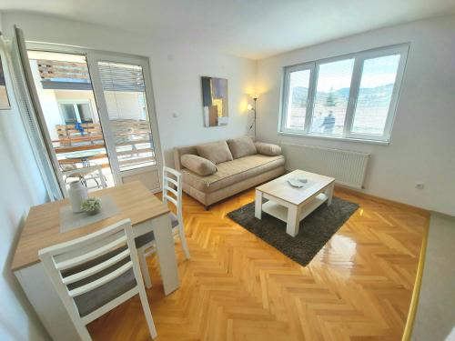 Posezení v ubytování Apartmani Tarsko Jezero Nova Vezanja