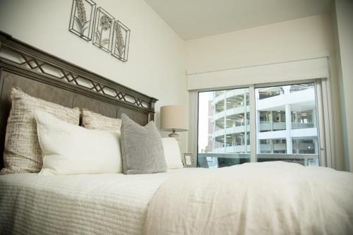 WestGate Luxury Condominiums – Photos 3