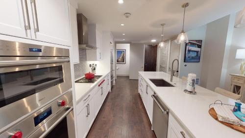 WestGate Luxury Condominiums – Photos 5