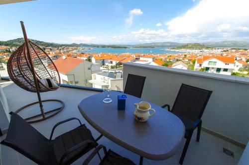 Brand New apartment in Murter id:100