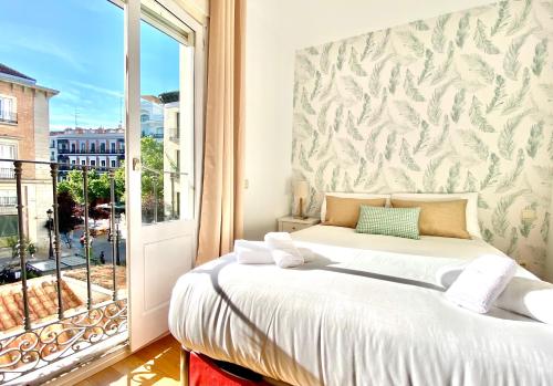 Huertas II, 2 bedrooms in the center