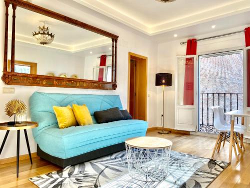 Huertas II, 2 bedrooms in the center