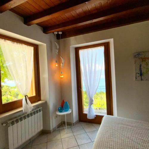 Gallery image of Paradiso Imperfetto Rooms in San Zeno di Montagna