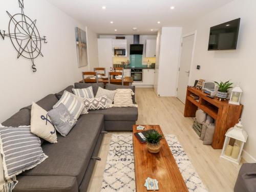 Fotografie z fotogalerie ubytování Captain's Quarters - Apartment 2 v destinaci Benllech