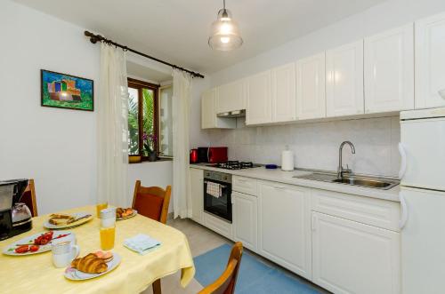 ANDROMEDA lovely one bedroom apartment