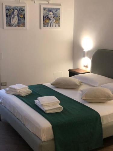 Katil atau katil-katil dalam bilik di B&B Vietri Centro 2