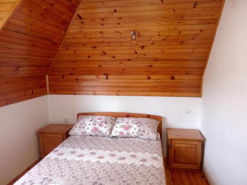 Postel nebo postele na pokoji v ubytování Apartmani Bane