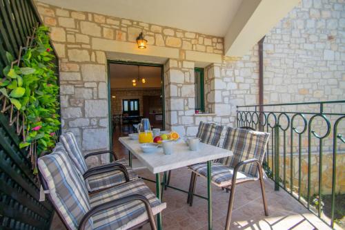 Χώρος καθιστικού στο Ammos Villas
