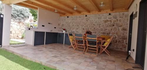 Duplex Maria Di, Free Parking, Sea View