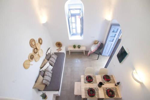 Twin Cave House