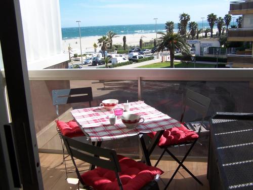 STUDIO à 200 mètres de la plage