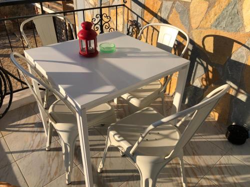 Un balcón o terraza de Kakovatos Studios