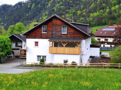 Fotografia z galérie ubytovania Gästehaus Dürnberger - Klein, aber fein - Gemütliche Zimmer in ruhiger, idyllischer Lage v destinácii Molln