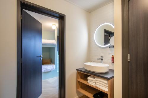 Kylpyhuone majoituspaikassa Hotel van der Meer