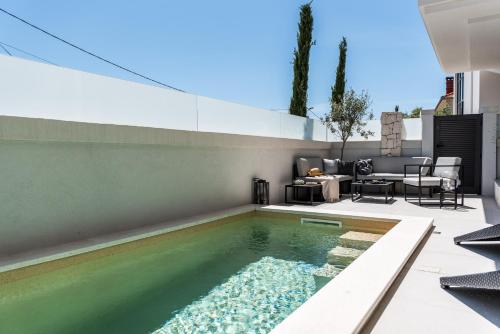 Luxury apartment Luna with private, heated pool