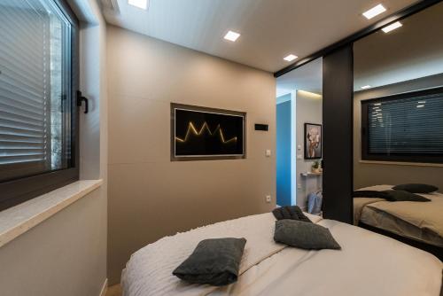 Luxury apartment Luna with private, heated pool