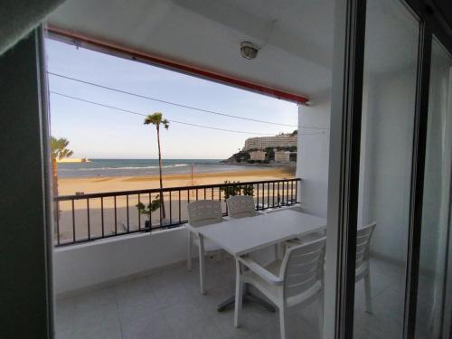 Apartamento céntrico en primera linea de playa, Peñíscola ...