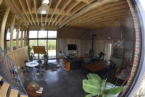 an inside view of a living room in a house at Akrenbos 101 in Bever