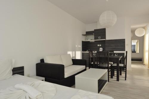 Posezení v ubytování Boutique Suites Rainbow 4