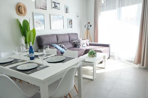 Apartamento Viento Grande - Ole Solutions, Rota – Precios ...
