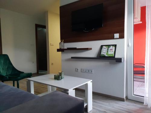 Galeriebild der Unterkunft Apartments and Rooms Villa Majestic in Bihać