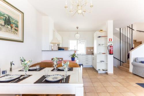 Cozy & Luxurious Getaway - 3 Decks Oceanview & Pool - Sao Jose