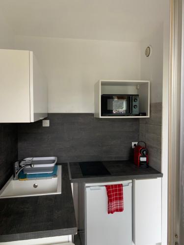 Photo de la galerie de l'établissement Appartement aux 3 Rivieres a Mandelieu, à Mandelieu-la-Napoule