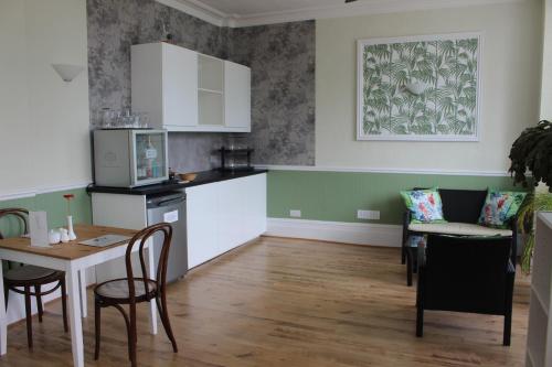 Køkken eller tekøkken på Beamsley Lodge B&B