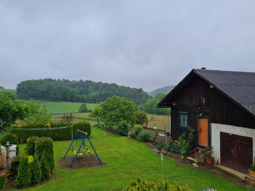 Zahrada ubytování DAHOAM by Fam. FRANZ