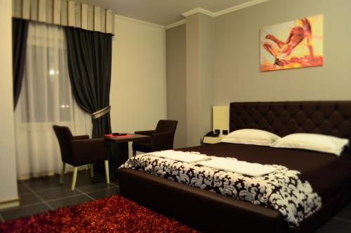 Gallery image of Hotel Mustang in Tirana