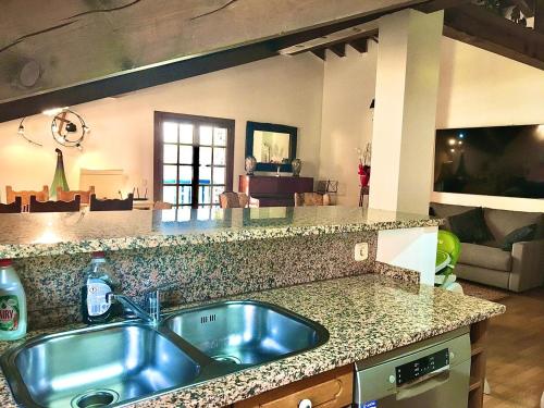 Зображення з фотогалереї помешкання Cases de Canillo-Casa Sant Joan de Caselles HUT1-7955 у місті Канільйо