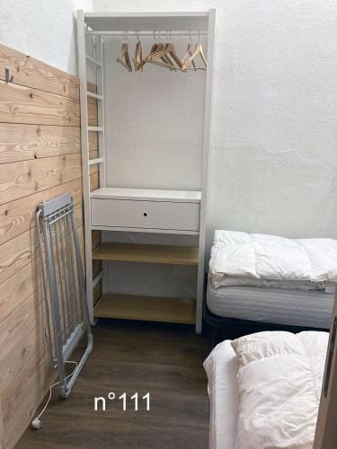 Postel nebo postele na pokoji v ubytování House Cervinia Apartments