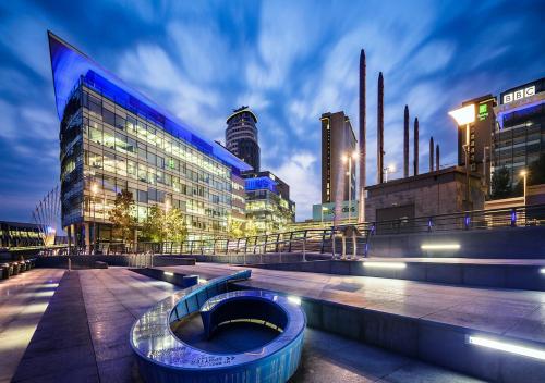 Hallsphere - Stunning Apartment Salford Quays