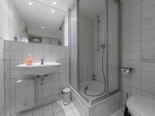 Ett badrum på Ferienwohnung Kietzspeicher